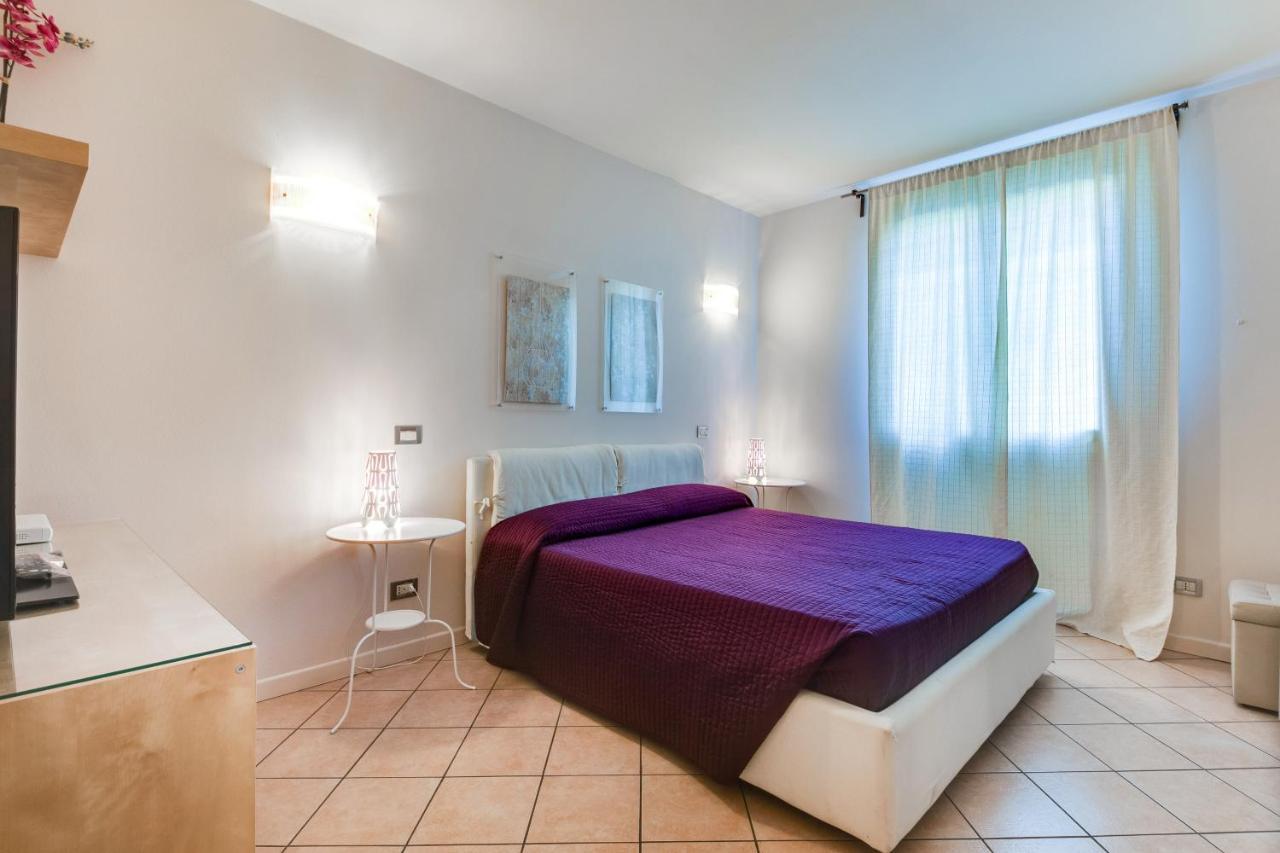 Ferienwohnung Casa Bonotto Desenzano del Garda Exterior foto