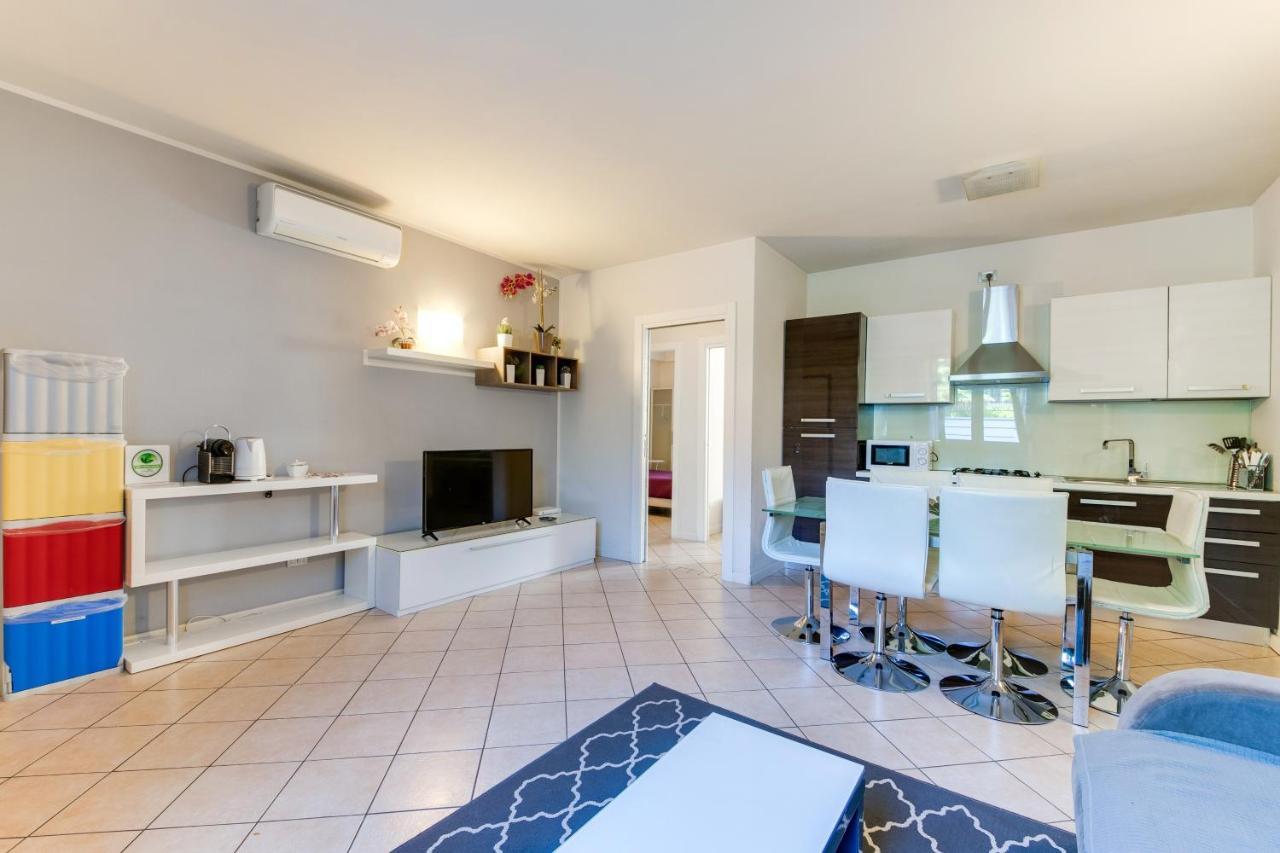 Ferienwohnung Casa Bonotto Desenzano del Garda Exterior foto