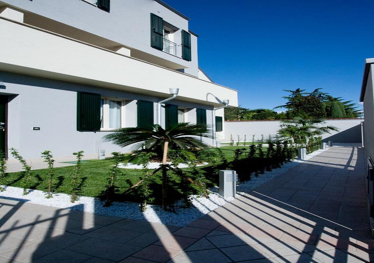 Ferienwohnung Casa Bonotto Desenzano del Garda Exterior foto